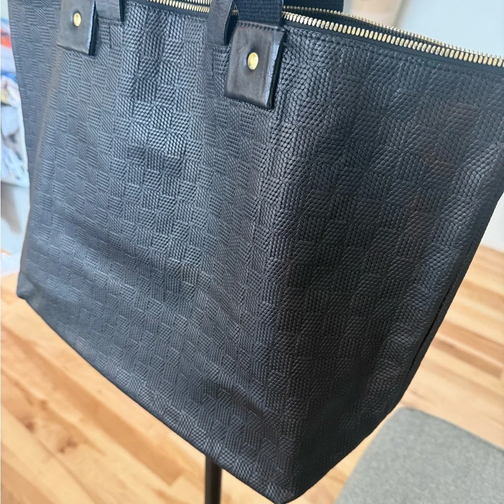 Clare V Black Textured Tote